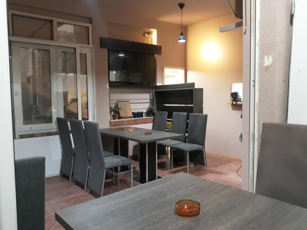 Antonio Rooms Ni Exteriér fotografie