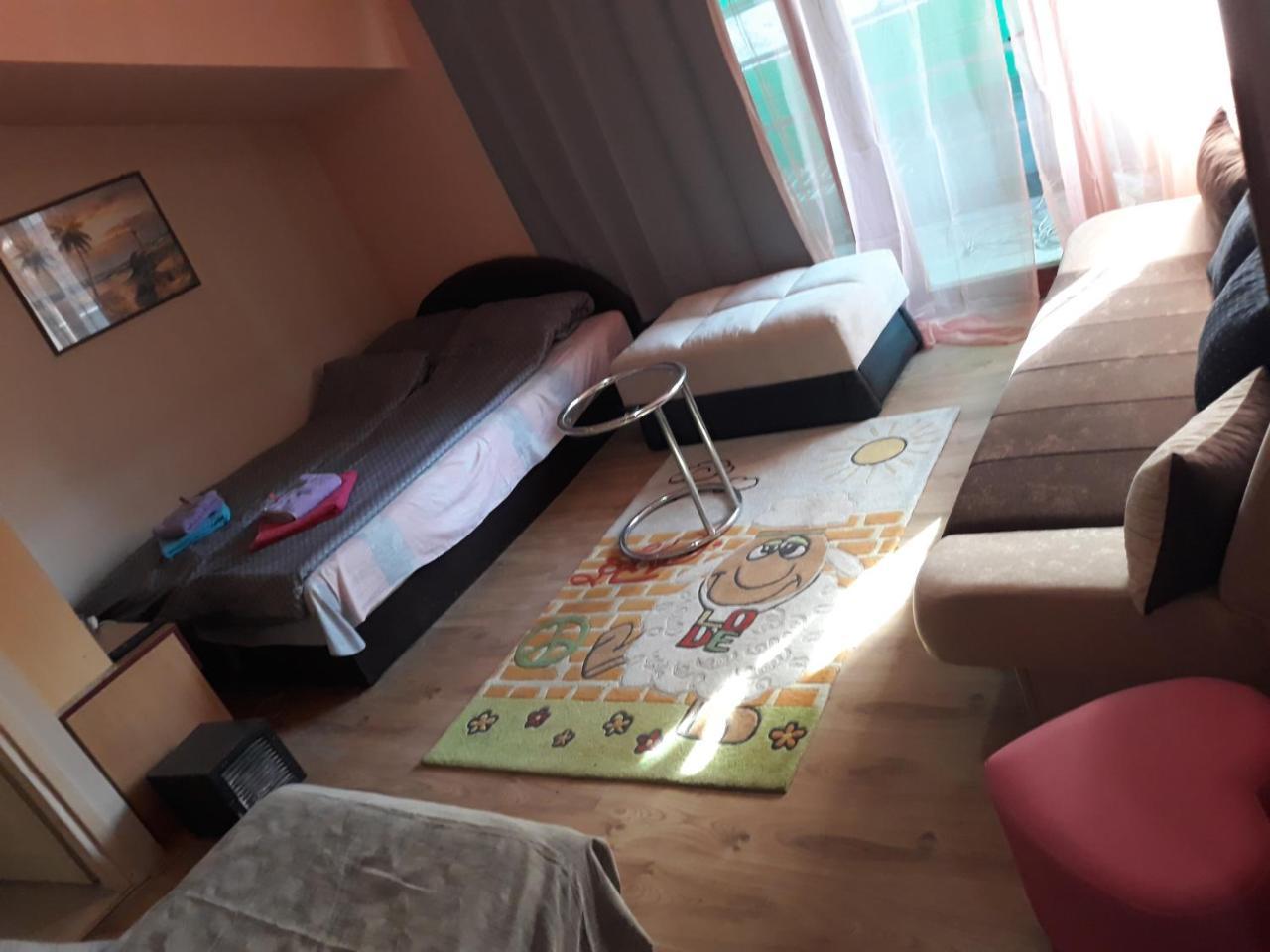 Antonio Rooms Ni Exteriér fotografie