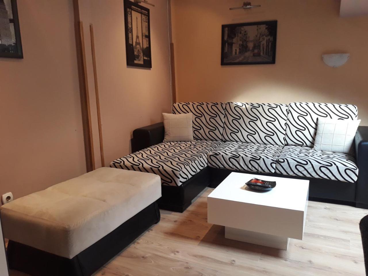 Antonio Rooms Ni Exteriér fotografie